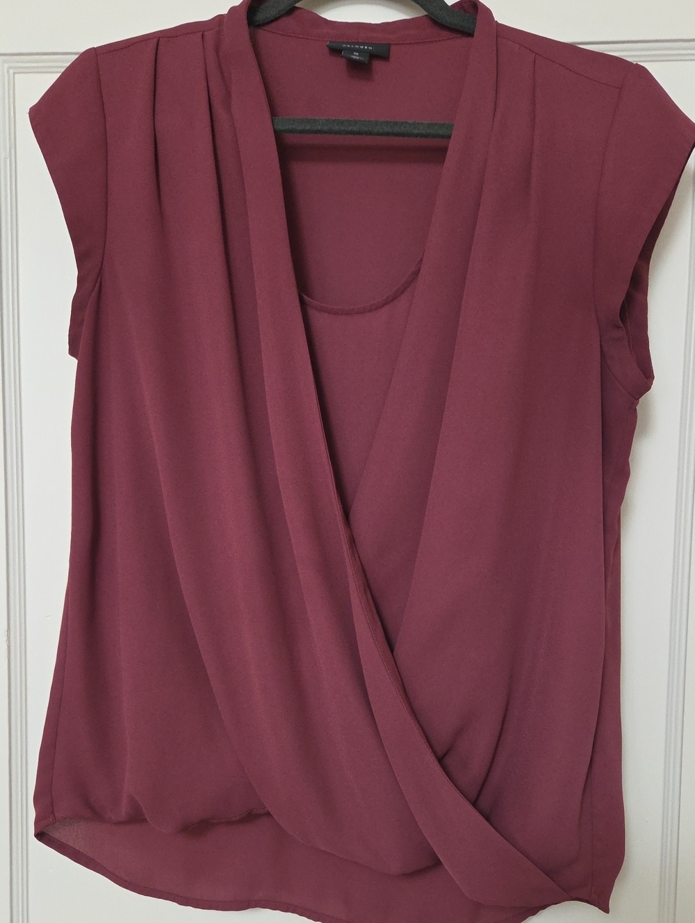 Halogen Sleeveless Surplice Blouse in Burgundy